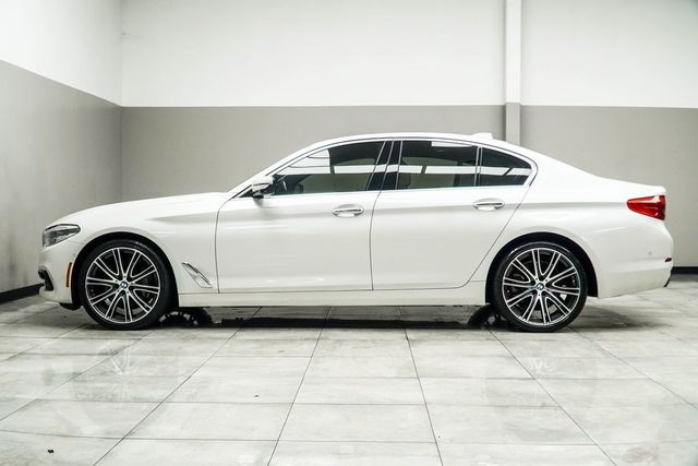 2017 BMW 5 Series 540i - 22910238 - 8