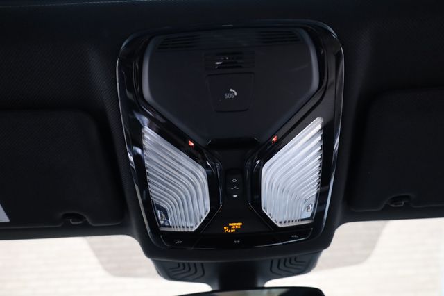 2017 BMW 5 Series 540i - 22947449 - 33