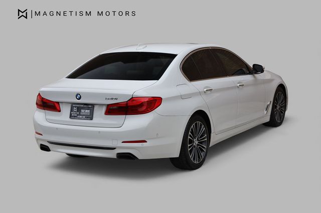 2017 BMW 5 Series 540i - 22947449 - 8