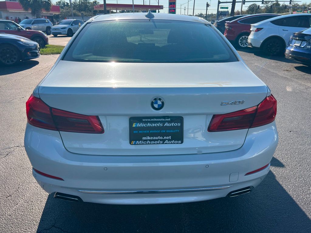 2017 BMW 5 Series 540i - 22612793 - 5