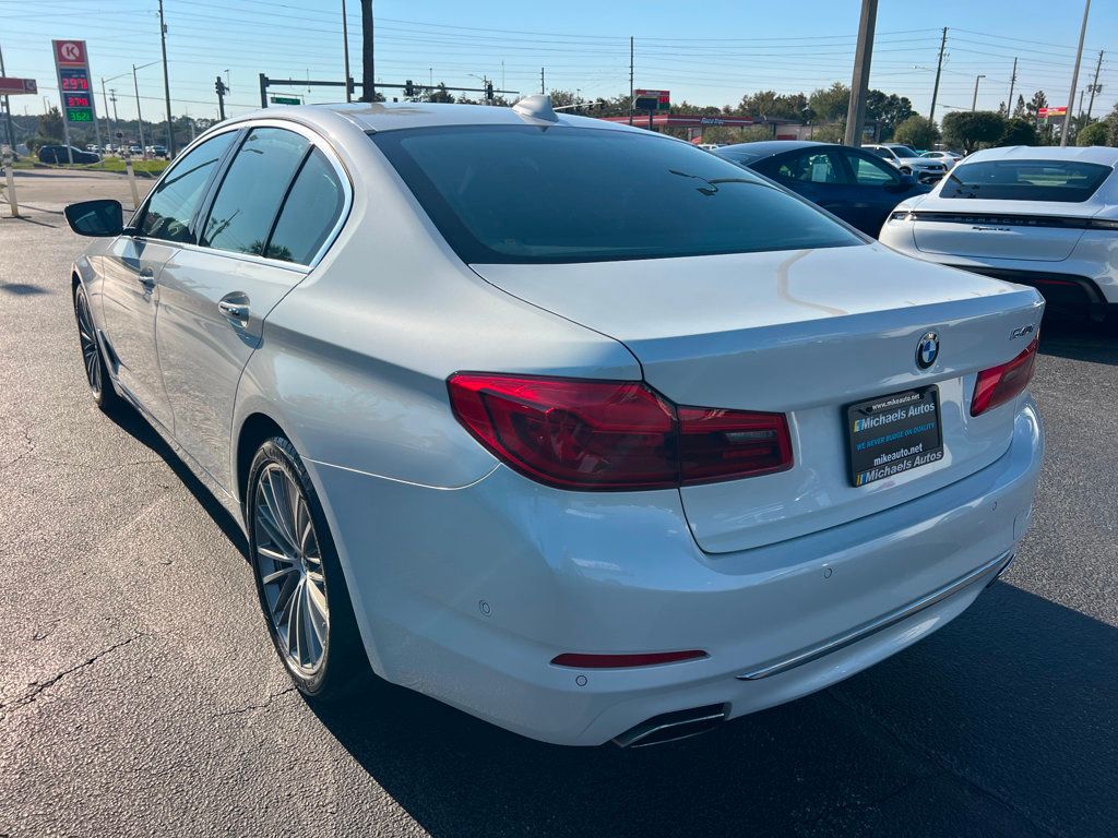 2017 BMW 5 Series 540i - 22612793 - 6