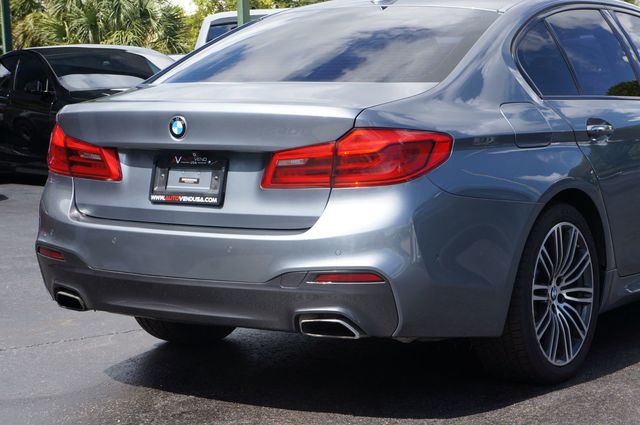 2017 BMW 5 Series 540i M Sport - 23082861 - 9