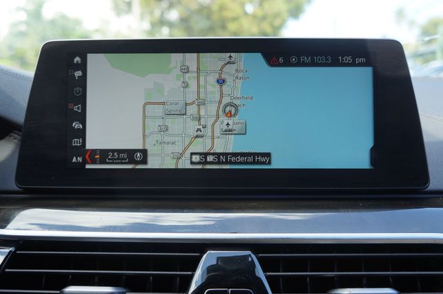 2017 BMW 5 Series 540i M Sport - 23082861 - 27
