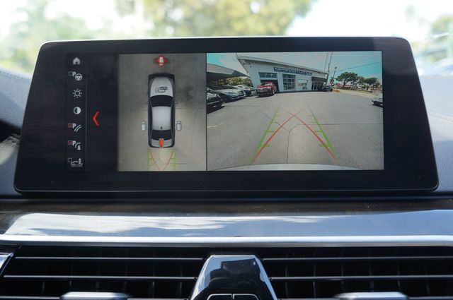 2017 BMW 5 Series 540i M Sport - 23082861 - 28