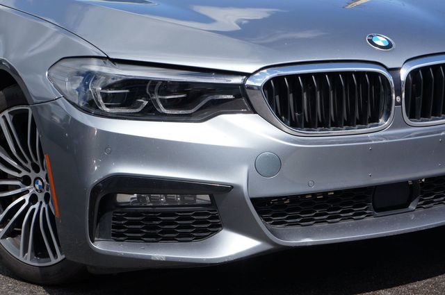 2017 BMW 5 Series 540i M Sport - 23082861 - 8