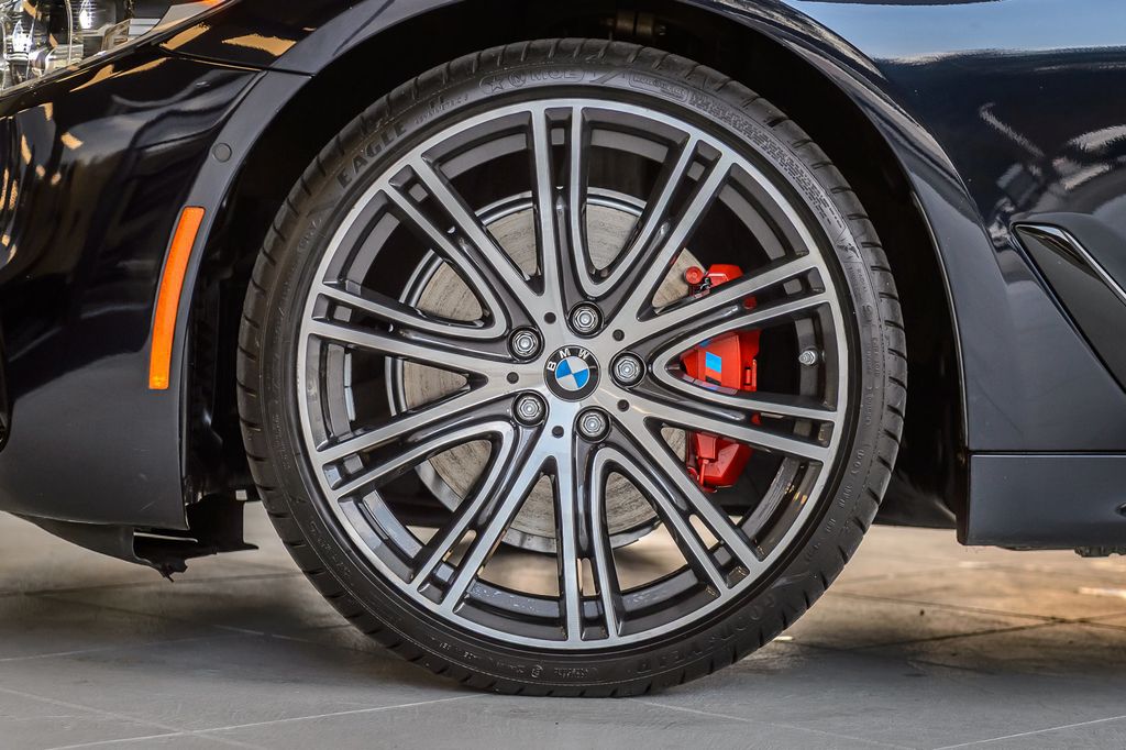 2017 BMW 5 Series 540i M SPORT - NAV - BACKUP CAM - BLUETOOTH - MUST SEE - 22994316 - 12