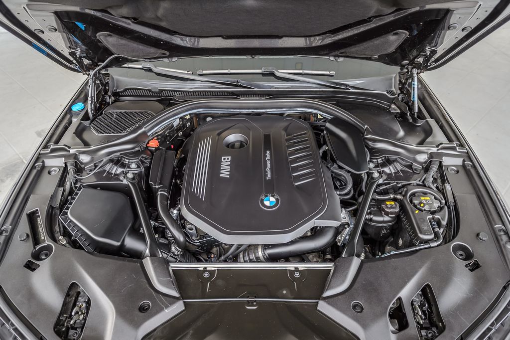 2017 BMW 5 Series 540i M SPORT NAV MOONROOF BACKUP CAM BLUETOOTH LOW MILES - 22947076 - 15