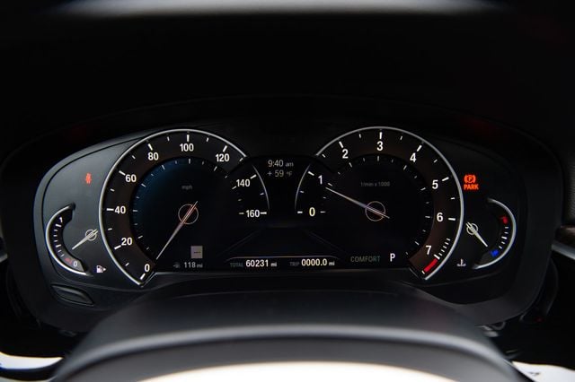 2017 BMW 5 Series 540i M SPORT NAV MOONROOF BACKUP CAM BLUETOOTH LOW MILES - 22947076 - 16