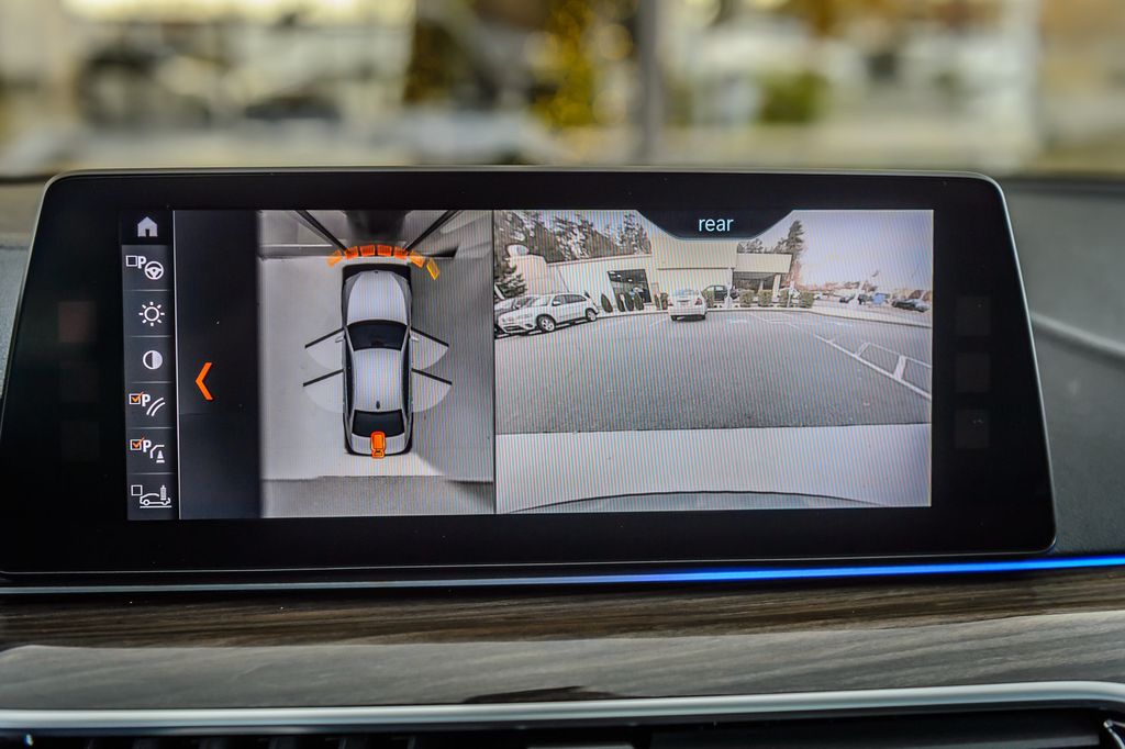 2017 BMW 5 Series 540i M SPORT NAV MOONROOF BACKUP CAM BLUETOOTH LOW MILES - 22947076 - 17