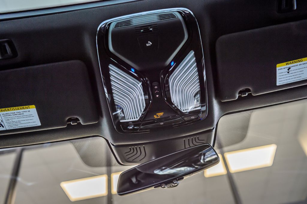 2017 BMW 5 Series 540i M SPORT NAV MOONROOF BACKUP CAM BLUETOOTH LOW MILES - 22947076 - 34