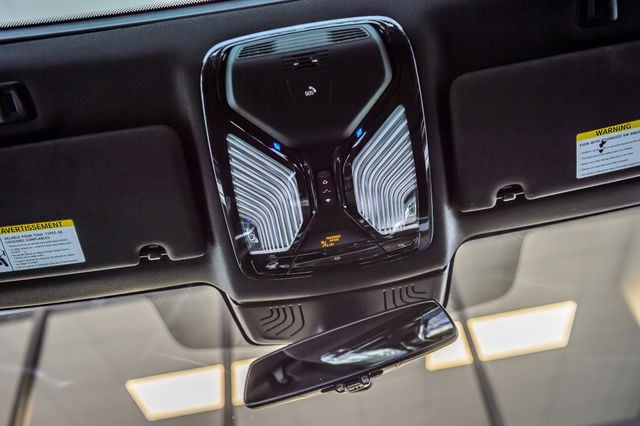 2017 BMW 5 Series 540i M SPORT NAV MOONROOF BACKUP CAM BLUETOOTH LOW MILES - 22947076 - 34