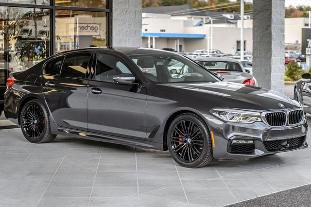 2017 BMW 5 Series 540i M SPORT NAV MOONROOF BACKUP CAM BLUETOOTH LOW MILES - 22947076 - 3