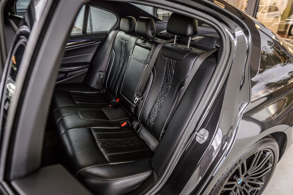 2017 BMW 5 Series 540i M SPORT NAV MOONROOF BACKUP CAM BLUETOOTH LOW MILES - 22947076 - 40