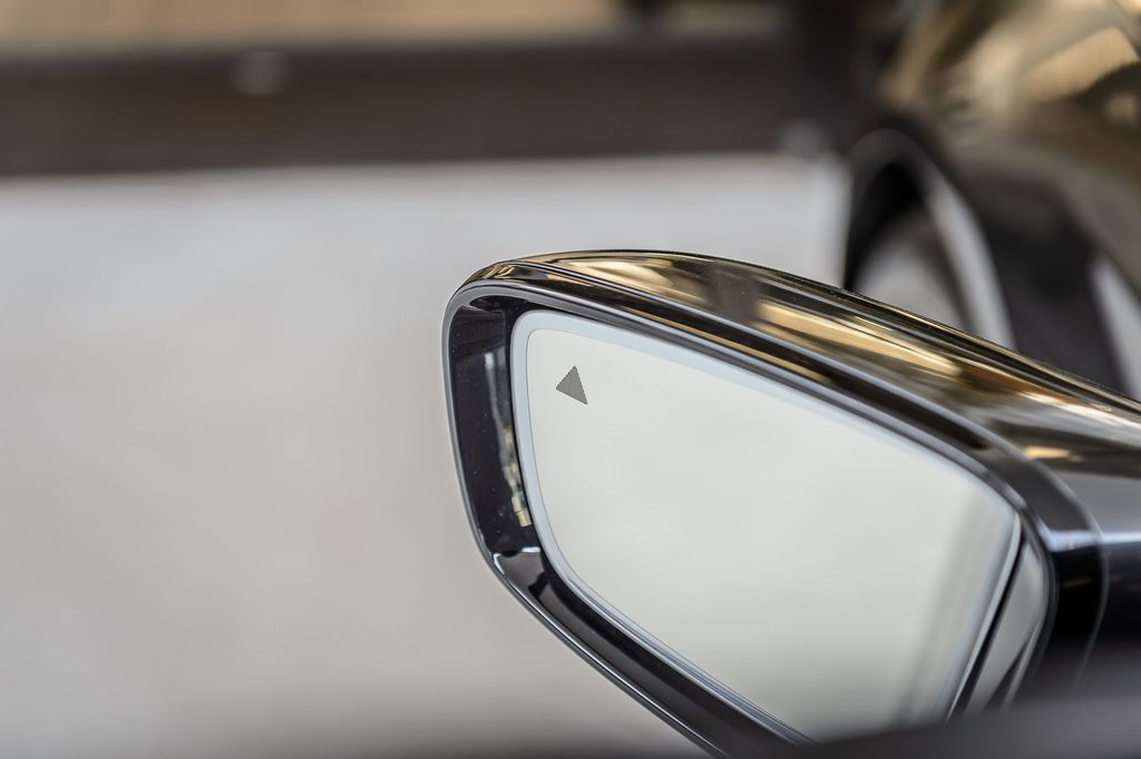 2017 BMW 5 Series 540i M SPORT NAV MOONROOF BACKUP CAM BLUETOOTH LOW MILES - 22947076 - 46