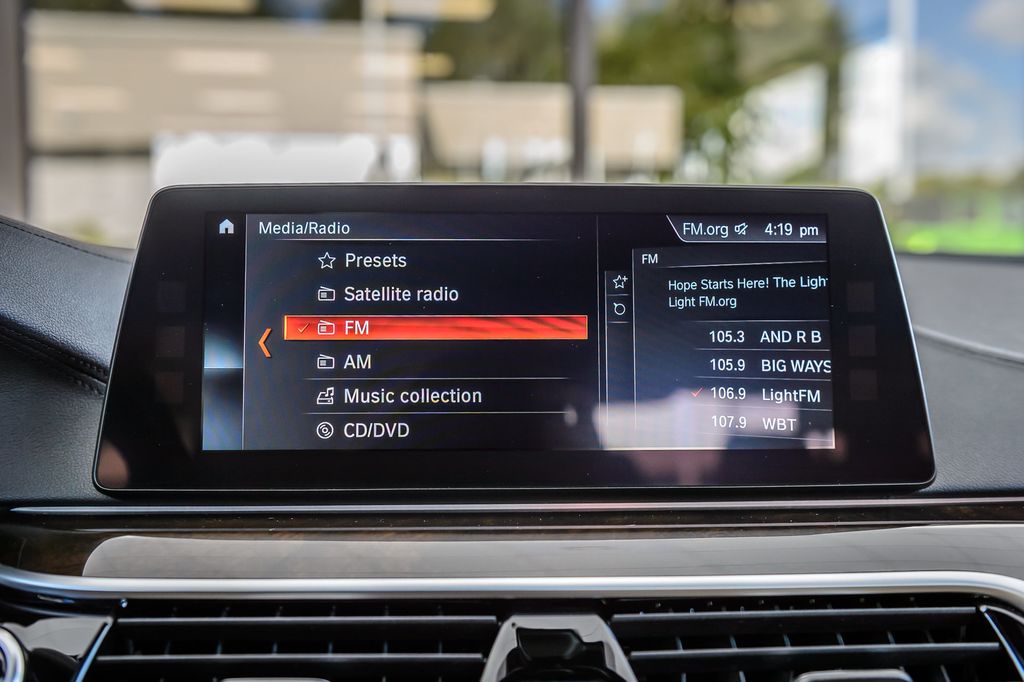 2017 BMW 5 Series 540i - NAV - BACKUP CAM - BLUETOOTH - BEAUTIFUL  - 23061826 - 19