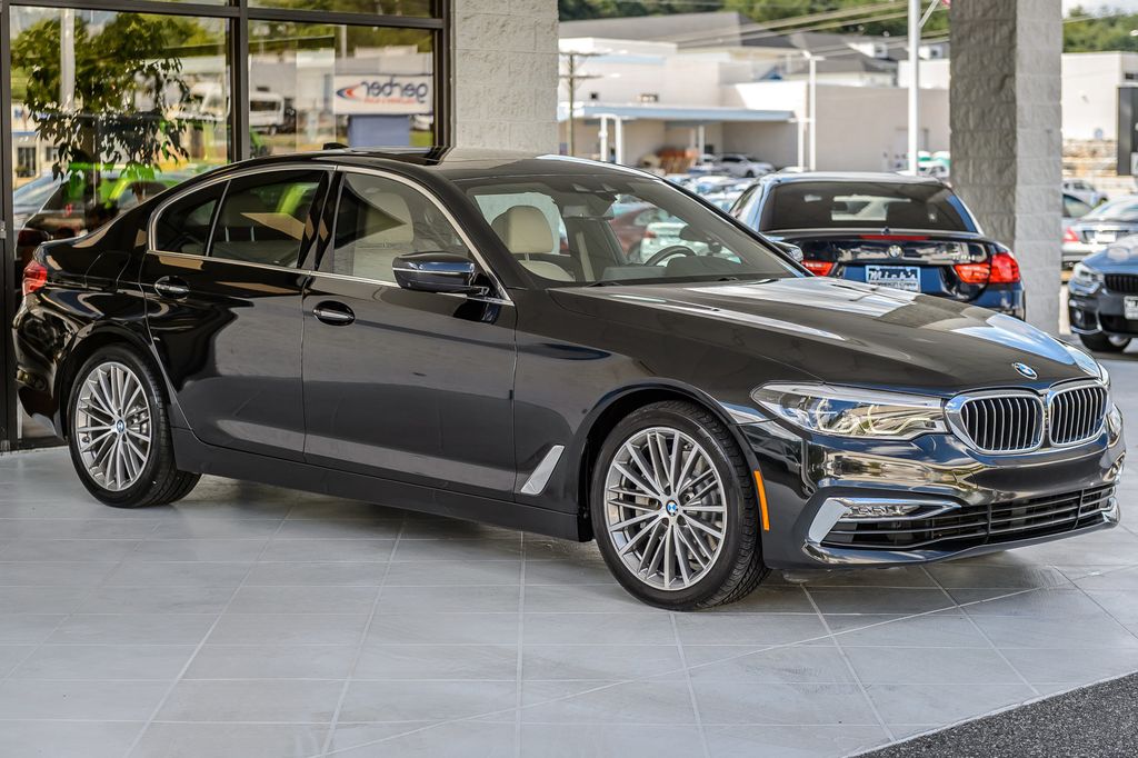 2017 BMW 5 Series 540i - NAV - BACKUP CAM - BLUETOOTH - BEAUTIFUL  - 23061826 - 3