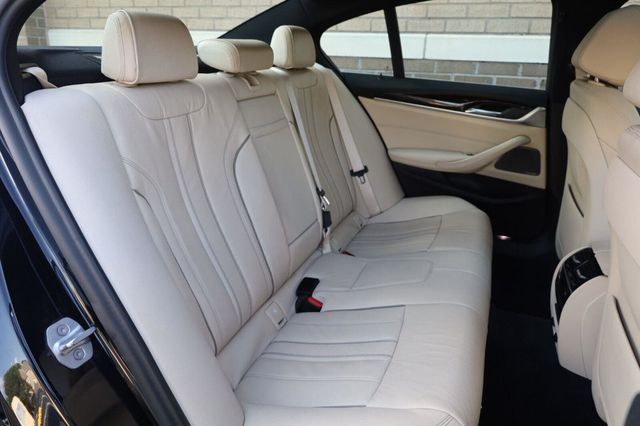 2017 BMW 5 Series 540i xDrive - 23069054 - 25