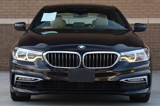 2017 BMW 5 Series 540i xDrive - 23069054 - 5