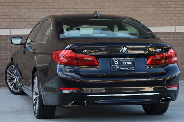 2017 BMW 5 Series 540i xDrive - 23069054 - 7
