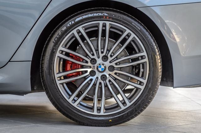 2017 BMW 5 Series 540i xDRIVE - M SPORT - NAV - BACKUP CAM - BLUETOOTH - GORGEOUS - 23007537 - 12