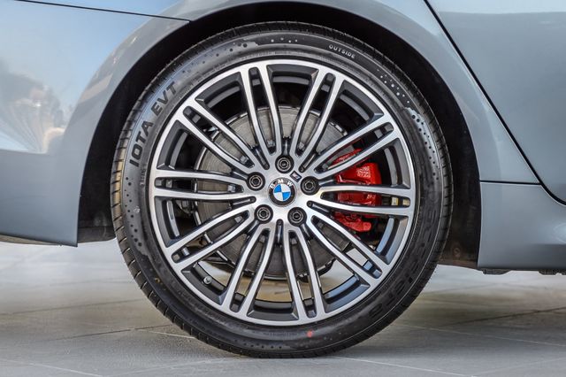 2017 BMW 5 Series 540i xDRIVE - M SPORT - NAV - BACKUP CAM - BLUETOOTH - GORGEOUS - 23007537 - 13