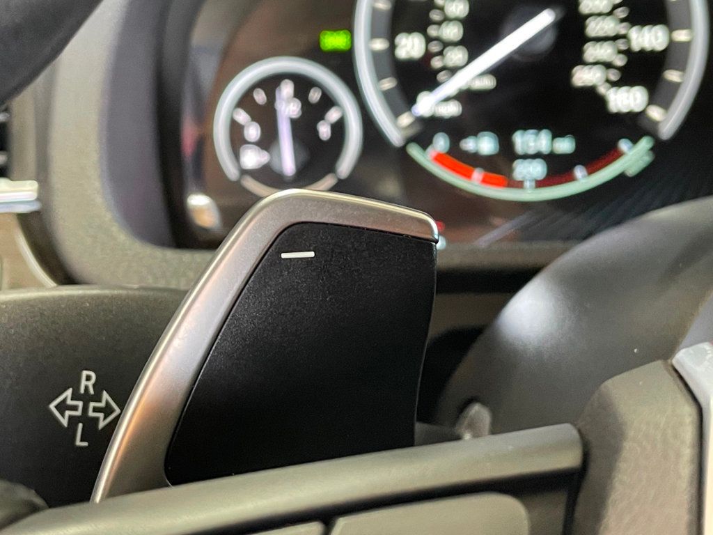 2017 BMW 5 Series 550i xDrive Gran Turismo - 22923003 - 40