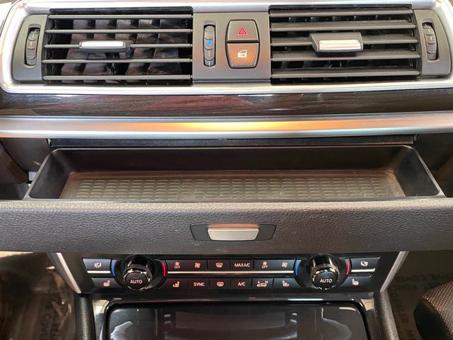 2017 BMW 5 Series 550i xDrive Gran Turismo - 22923003 - 46