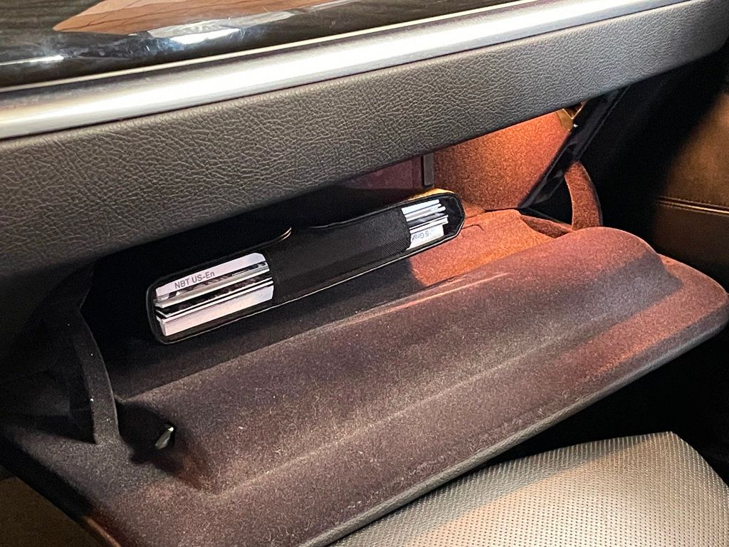 2017 BMW 5 Series 550i xDrive Gran Turismo - 22923003 - 52