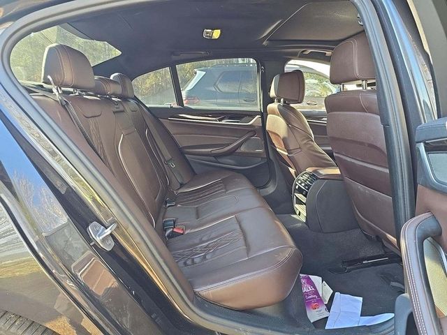 2017 BMW 5 Series BROWN GUTS! UPGRADED INTERIOR PAK! HARMON! APPLE PLAY! M PAK - 22961714 - 9