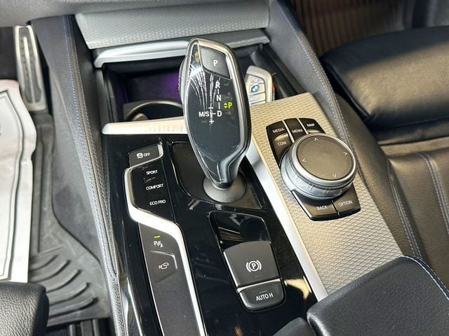 2017 BMW 5 Series M SPORT  - 23064032 - 33