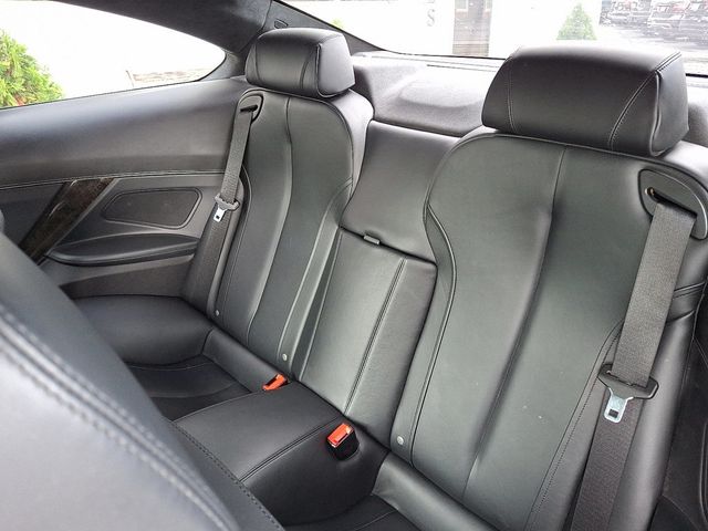 2017 BMW 6 Series 650i xDrive - 22846778 - 9