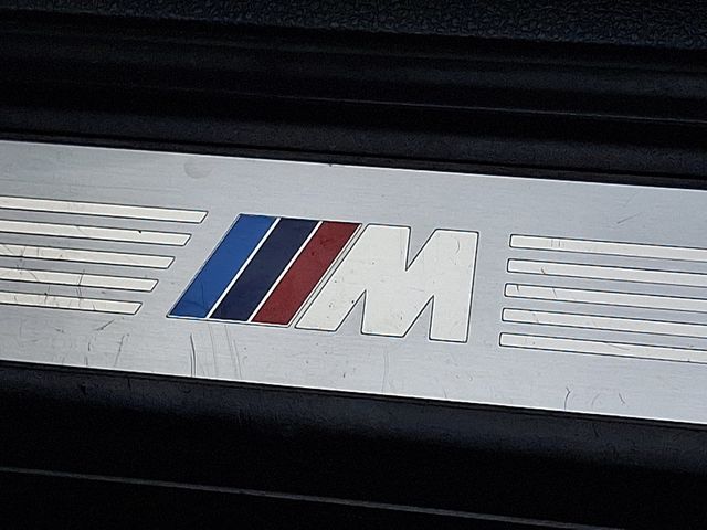 2017 BMW 6 Series 650i xDrive - 22846778 - 43