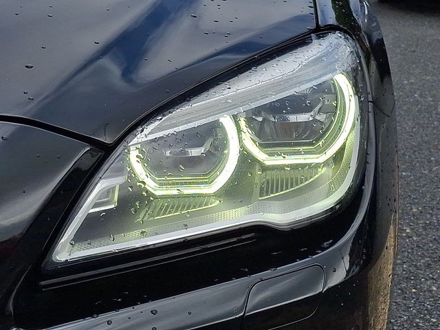 2017 BMW 6 Series 650i xDrive - 22846778 - 8