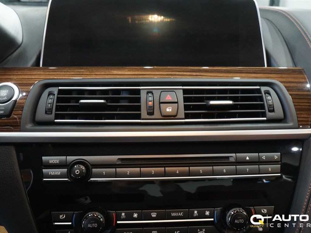 2017 BMW 6 Series 650i xDrive - 22905602 - 25