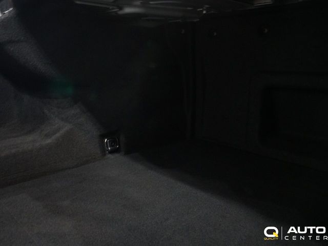 2017 BMW 6 Series 650i xDrive - 22905602 - 42