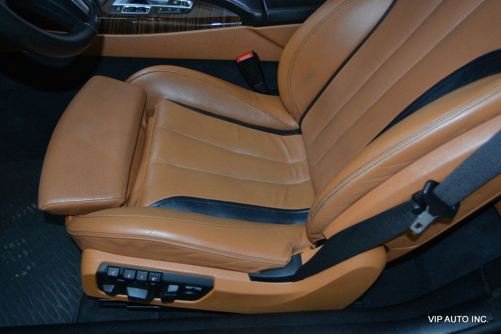 2017 BMW 6 Series 650i xDrive - 22970646 - 14