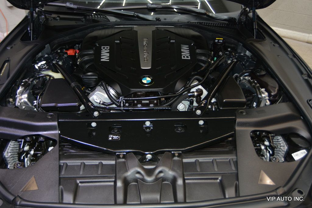 2017 BMW 6 Series 650i xDrive - 22970646 - 27