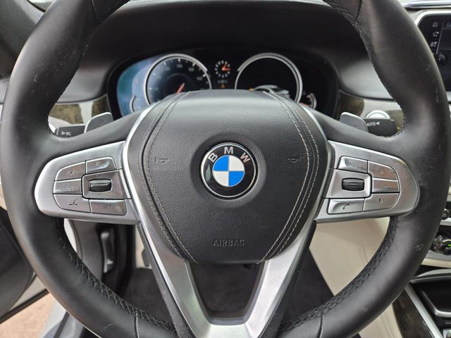 2017 BMW 7 Series 740i - 22923540 - 15