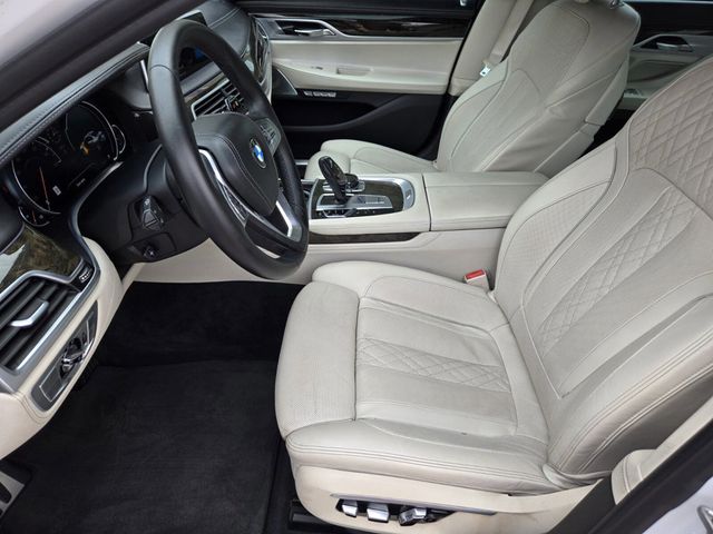 2017 BMW 7 Series 740i - 22923540 - 6