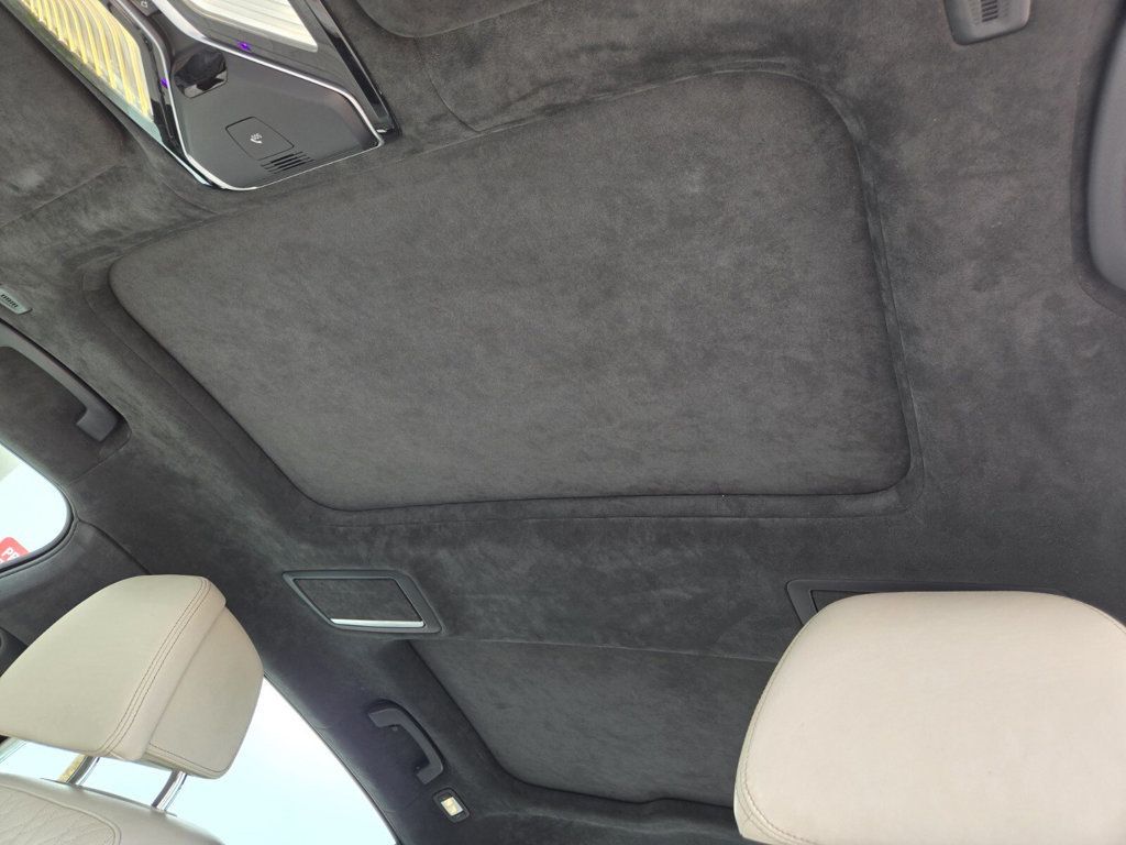 2017 BMW 7 Series 740i - 22923540 - 7