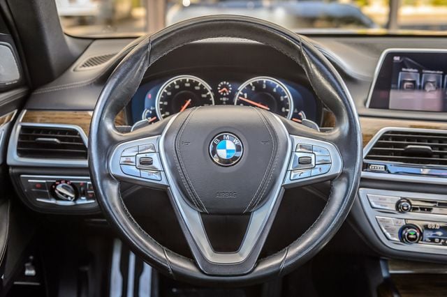 2017 BMW 7 Series 740i M SPORT - NAV - PANO ROOF - CARBON CORE - GORGEOUS - 23007540 - 30