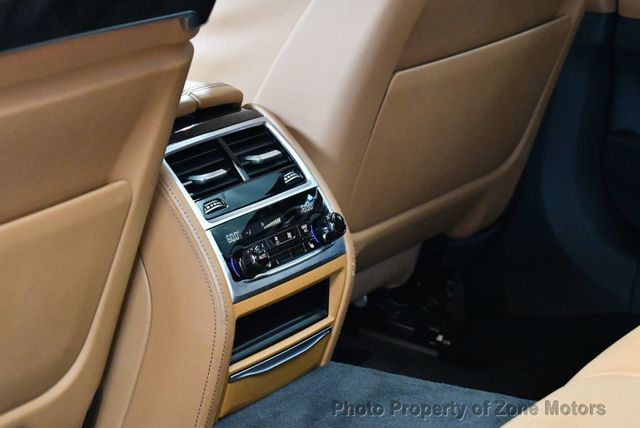 2017 BMW 7 Series 750i - 22508579 - 13