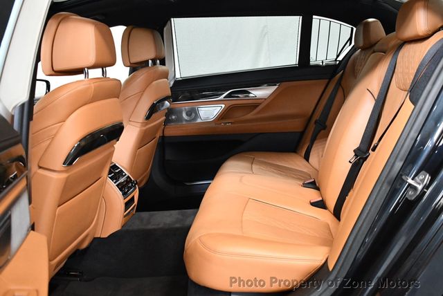 2017 BMW 7 Series 750i - 22508579 - 14
