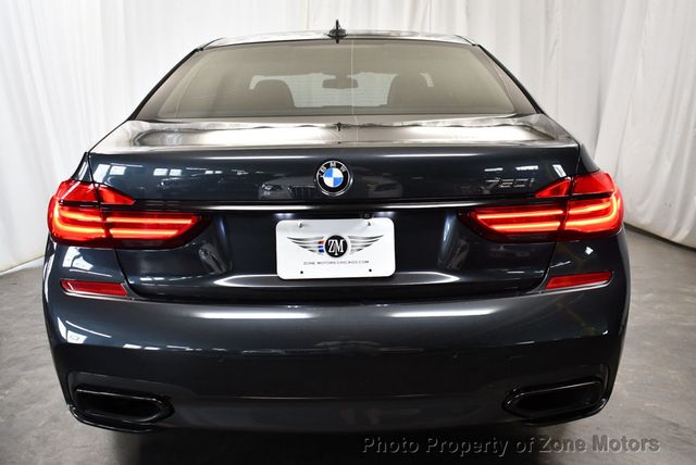 2017 BMW 7 Series 750i - 22508579 - 18