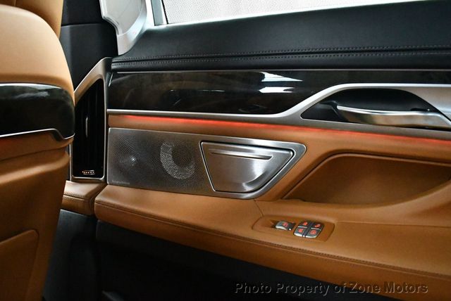 2017 BMW 7 Series 750i - 22508579 - 20