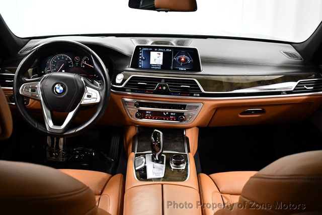 2017 BMW 7 Series 750i - 22508579 - 22