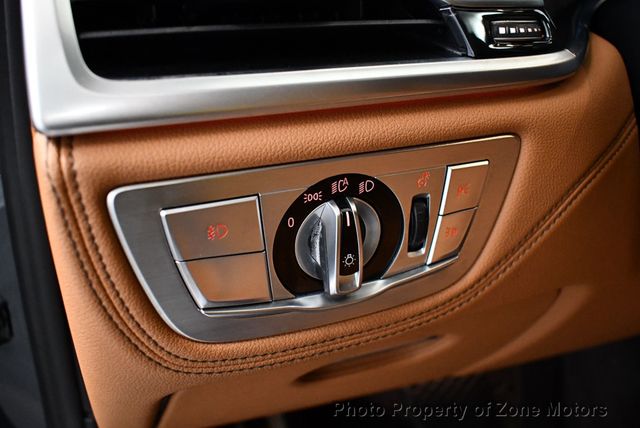 2017 BMW 7 Series 750i - 22508579 - 31