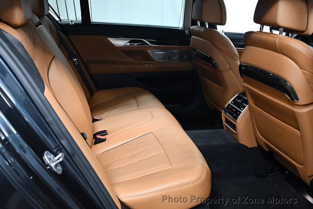 2017 BMW 7 Series 750i - 22508579 - 32