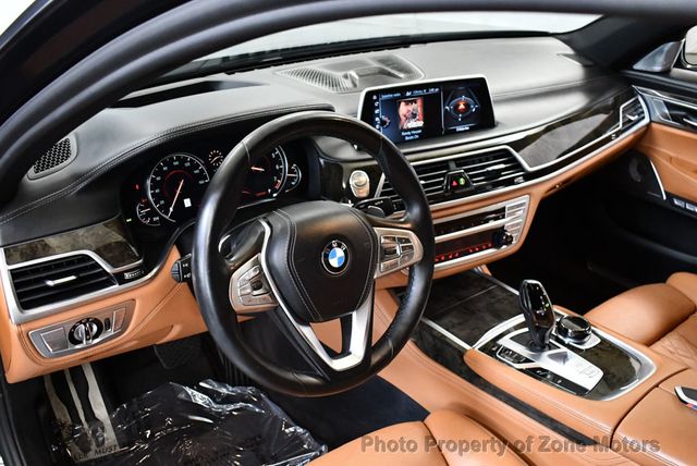 2017 BMW 7 Series 750i - 22508579 - 8