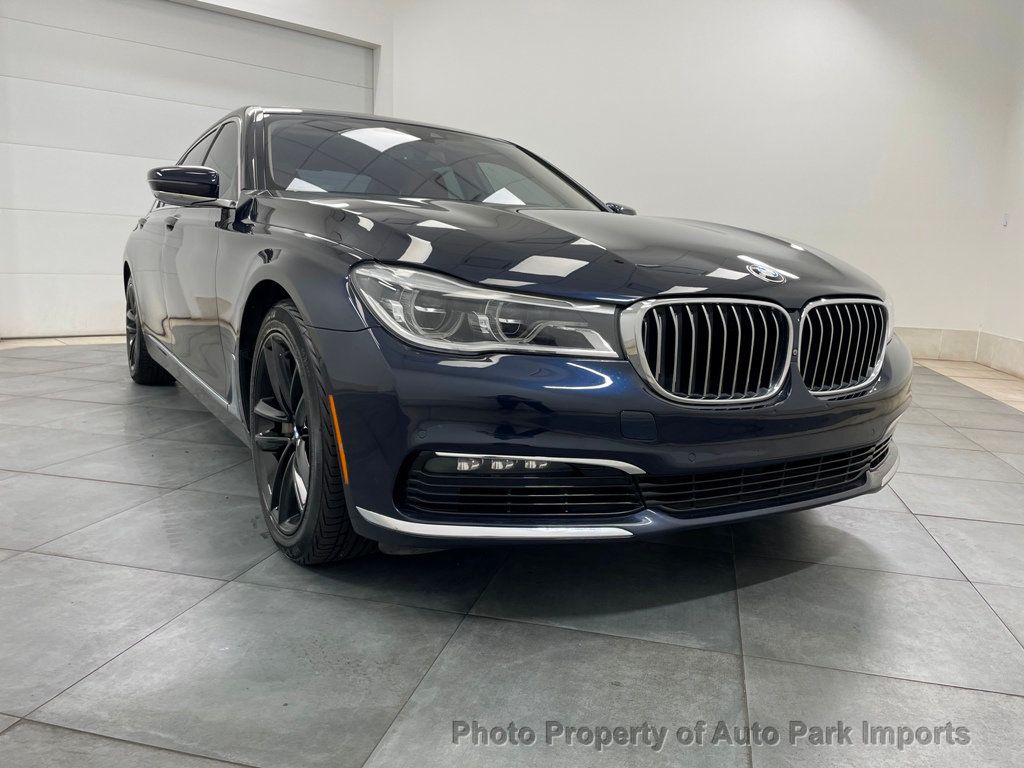 2017 BMW 7 Series 750i xDrive - 21335708 - 7